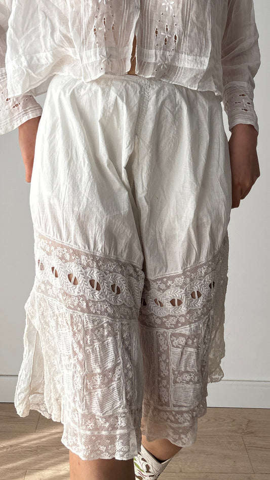 Antique 1900s Lace Renaissance Victorian Edwardian Lingerie Culottes Panties, Parisian White Knickers French Bloomers with Open Crotch