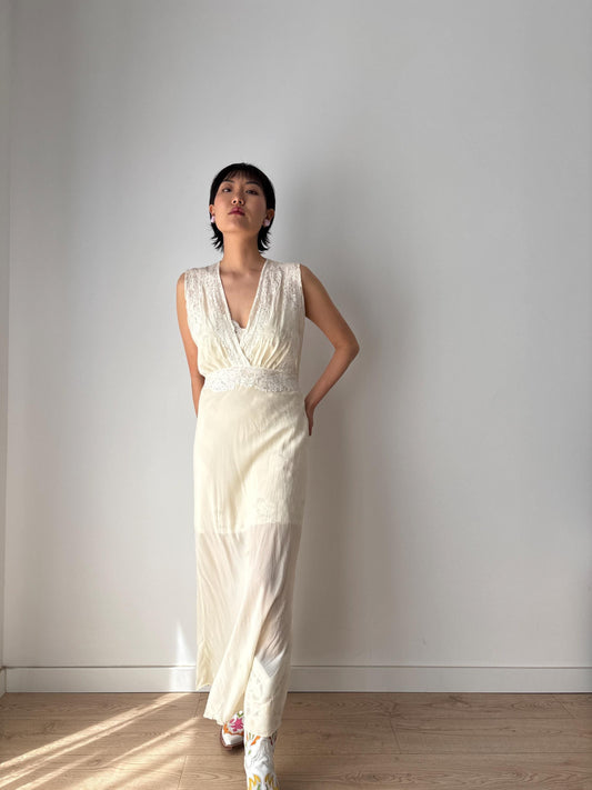 1930s Antique Bridal Lace Bias Cut Negligee Silk Satin Embroidered Nightgown