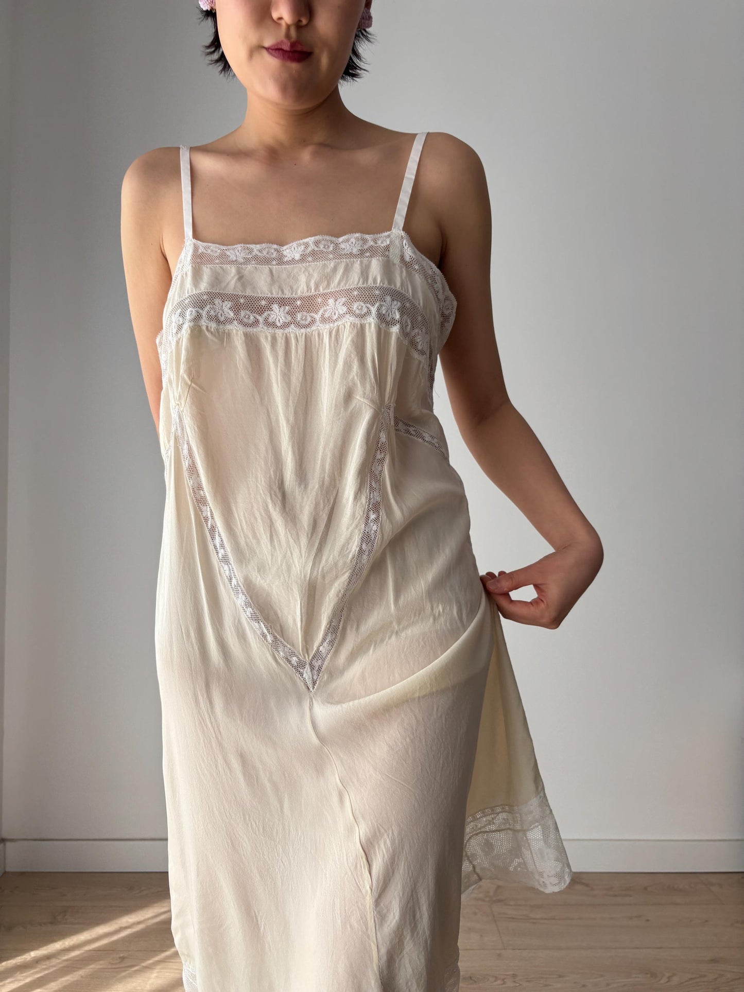 1920s 1930s Antique White Silk Edwardian Victorian Lace Slip dress