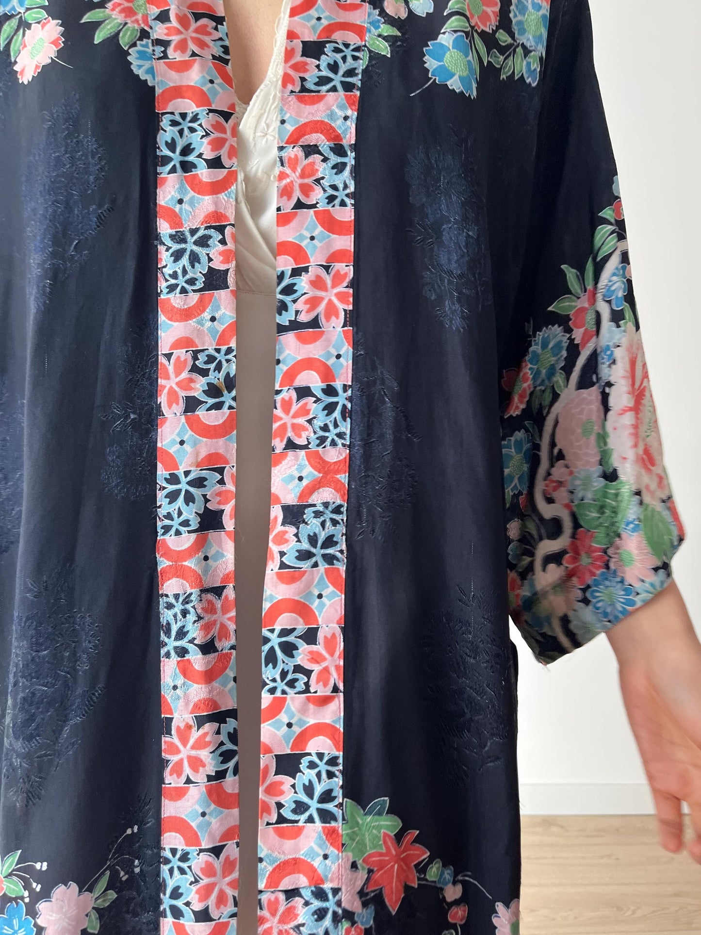 1930s 1920s silk Japanese handmade Kimono Jacket, Gatsby Jazz Age Art Dec Silk Kimono Robe/Jacket