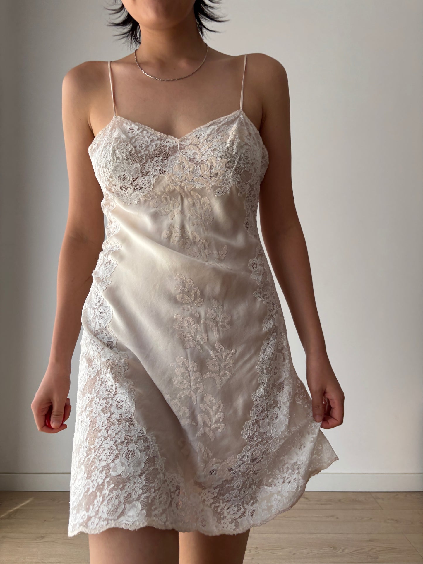 1930s Antique Cream Heavy Lace Embroidered Appliqué Mini Silk Slip dress