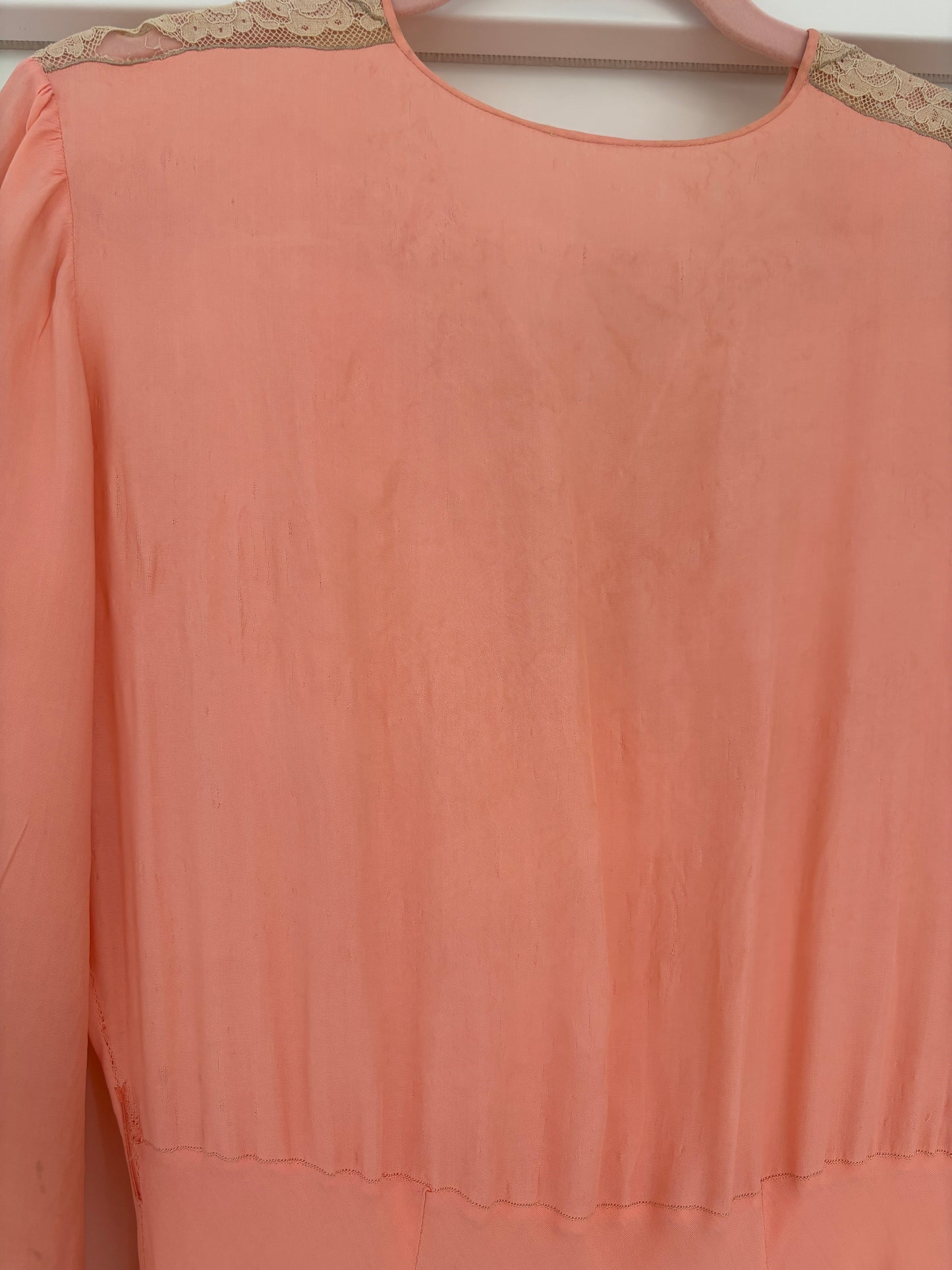 Antique 1930s peach pink bias cut liquid silk nightdress