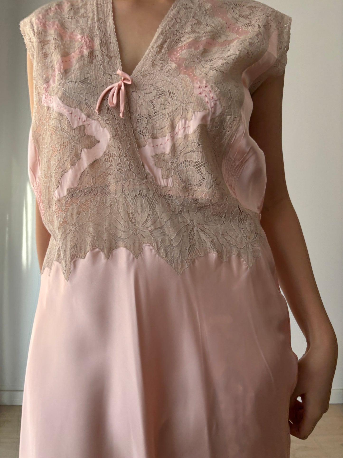 1940s Antique Bias Cut Lace Pastel Pink Satin Embroidered Nightgown