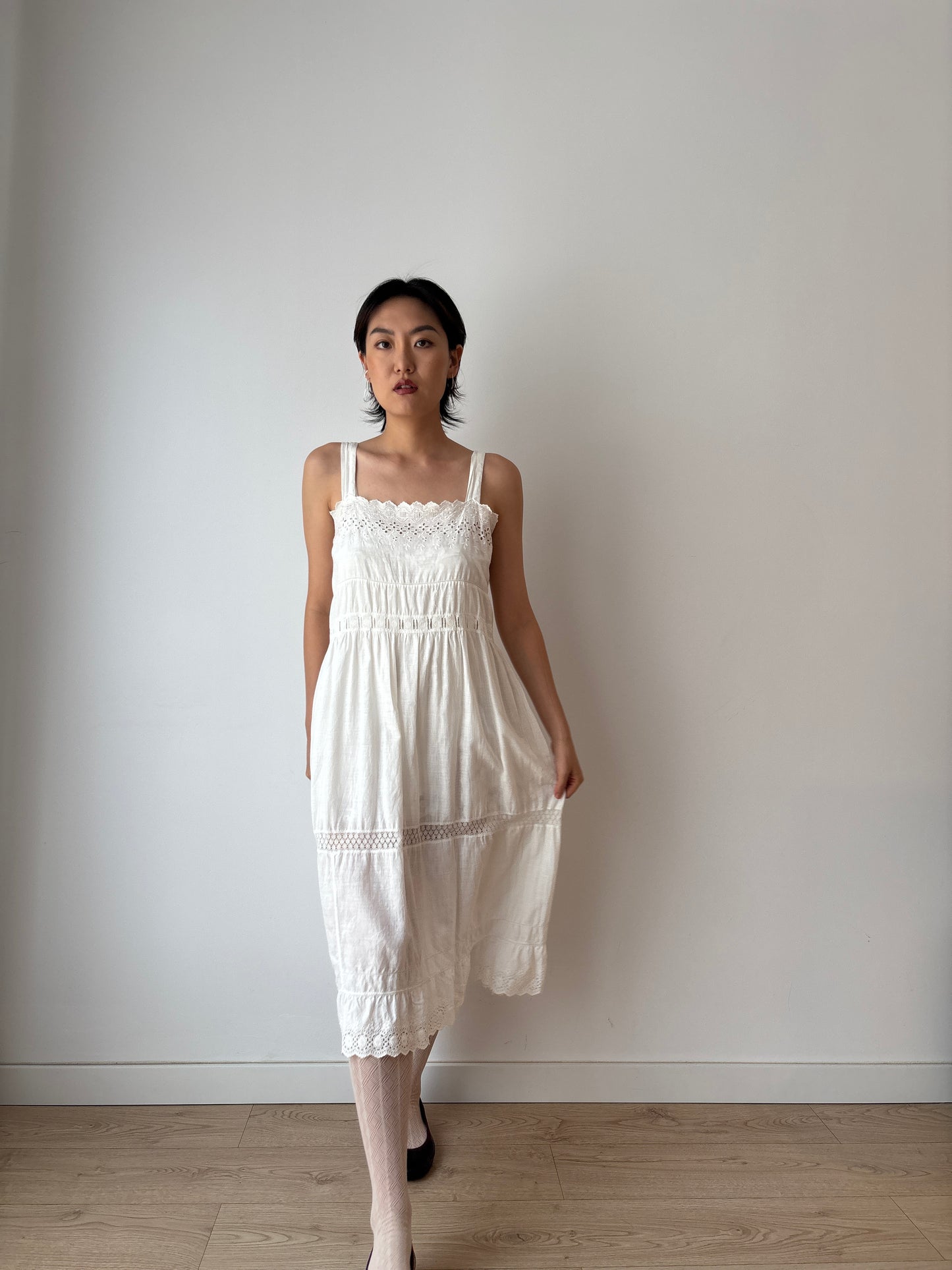 Antique 1900s White Cotton Edwardian Petticoat Embroidered Renaissance Victorian Nightdress