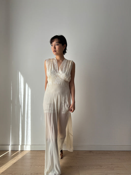 1930s Bridal Silk Chiffon Peignoir Set in White: French Lace Robe & Slip Lingerie Dress
