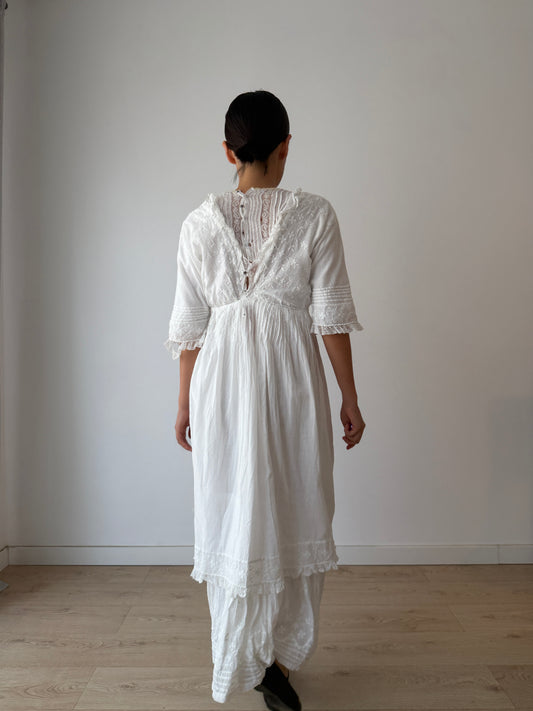 Antique 1905s 1915s Edwardian white cotton tea dress, French lace lawn dress, Romantic edwardian day dress