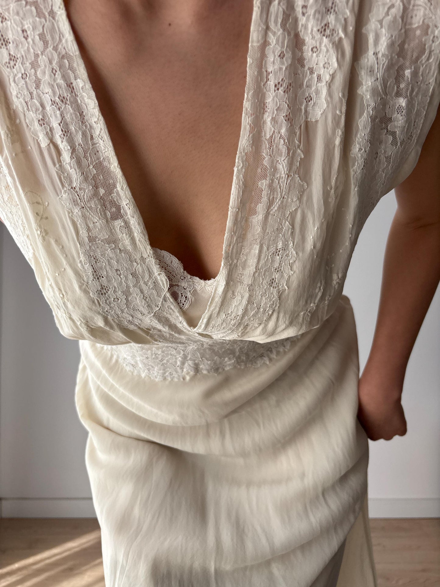 1930s Antique Bridal Lace Bias Cut Negligee Silk Satin Embroidered Nightgown