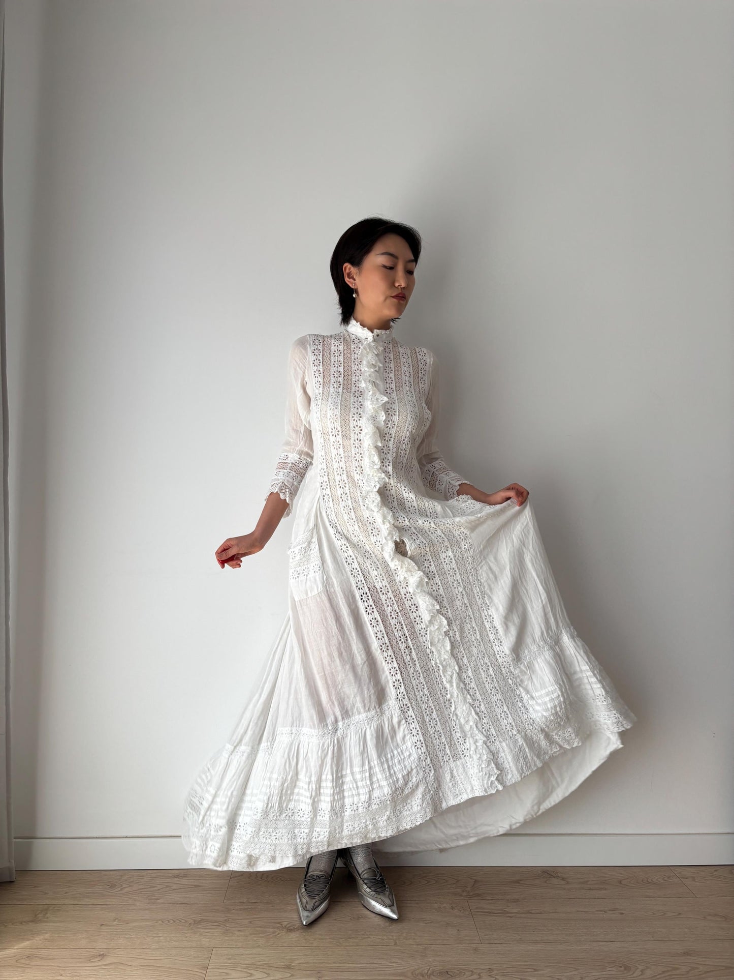 Antique 1900s White Cotton Edwardian Petticoat Renaissance Victorian Nightdress