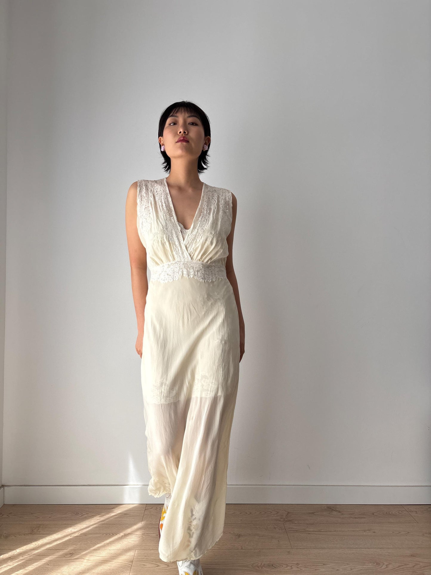 1930s Antique Bridal Lace Bias Cut Negligee Silk Satin Embroidered Nightgown