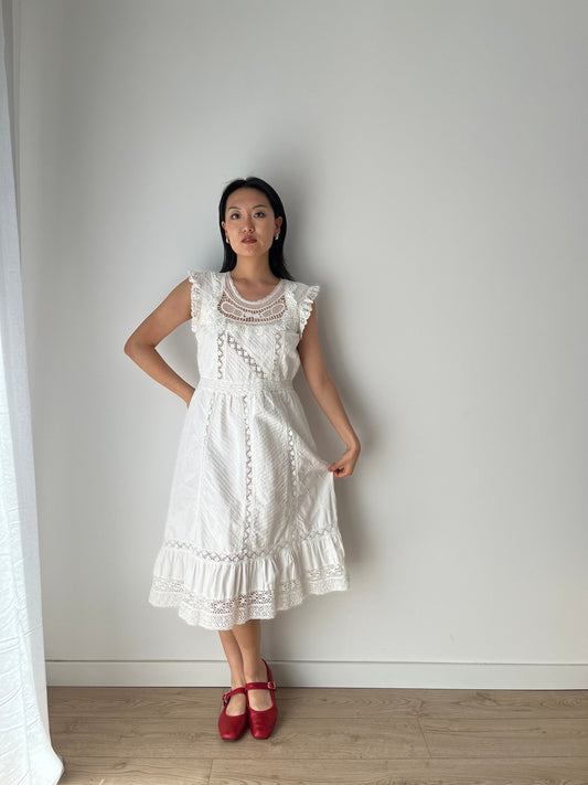 Antique 1800s Early 1900s White Cotton Lace Renaissance Victorian Edwardian Nightdress