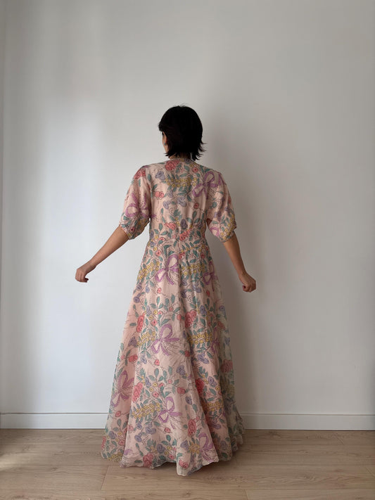 Rare 1920s 1930s Silk chiffon floral bow print dressing gown robe, Romantic shimmering pink silk Hollywood glam house coat