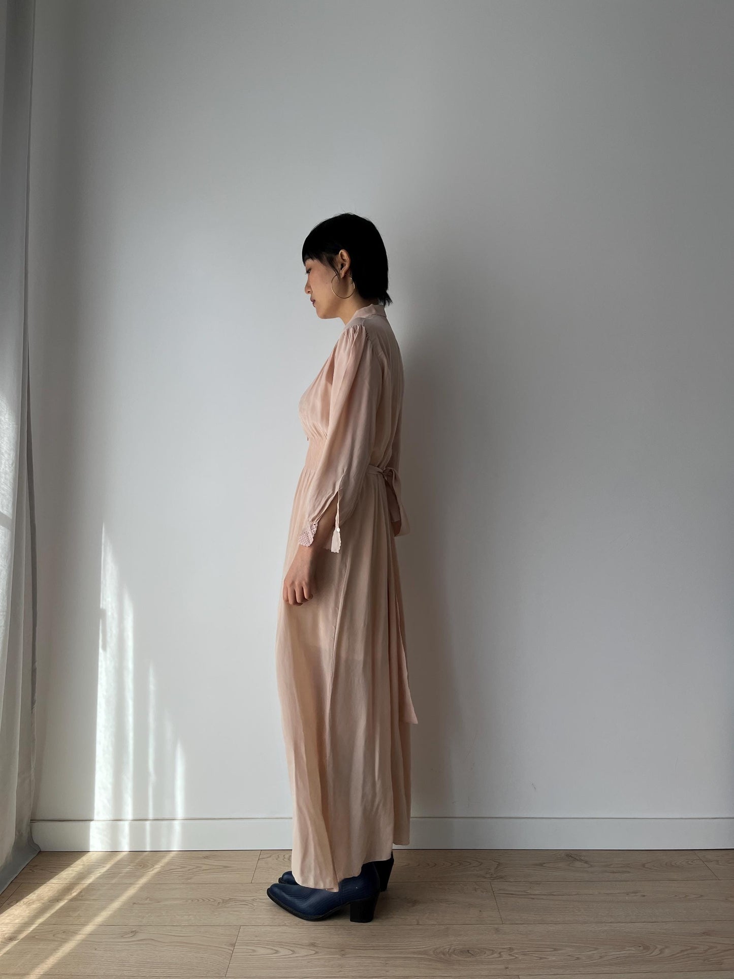 Antique 1930s 1940s ribbon bias cut liquid silk crepe sheer bridal nightdress