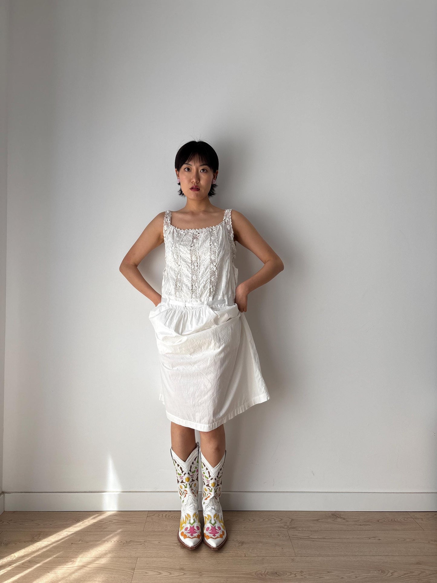 1910s 1900s style Antique White Cotton Edwardian Victorian Lace Slip dress