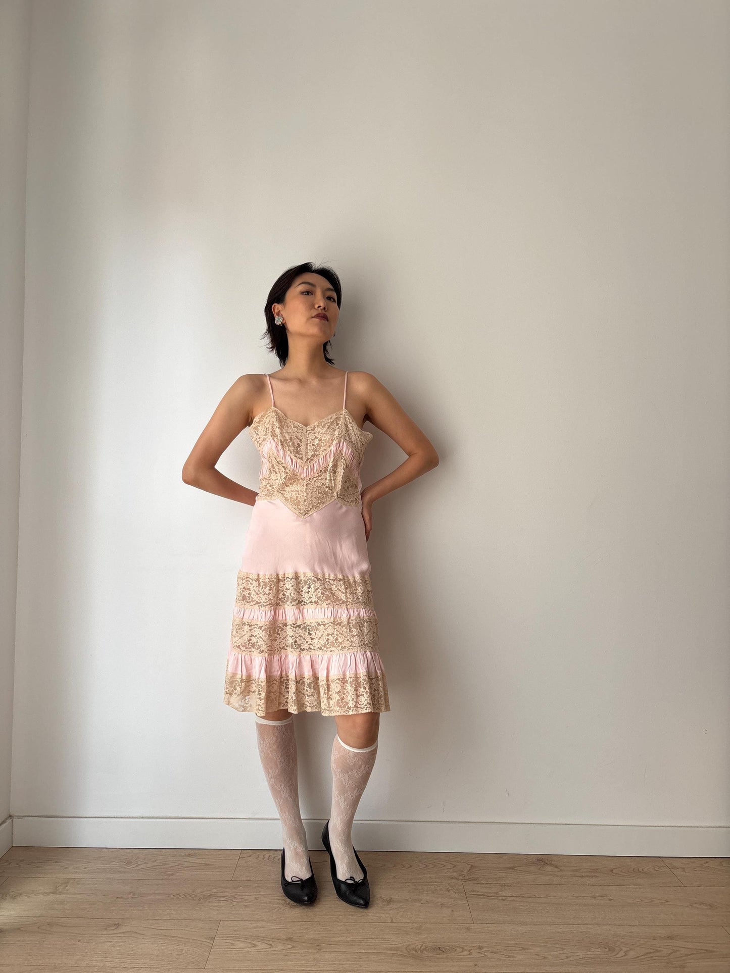 1940s 1950s Antique Pale Pink Lace Liquid Silk Satin Slip dress, Vintage lace mini dress