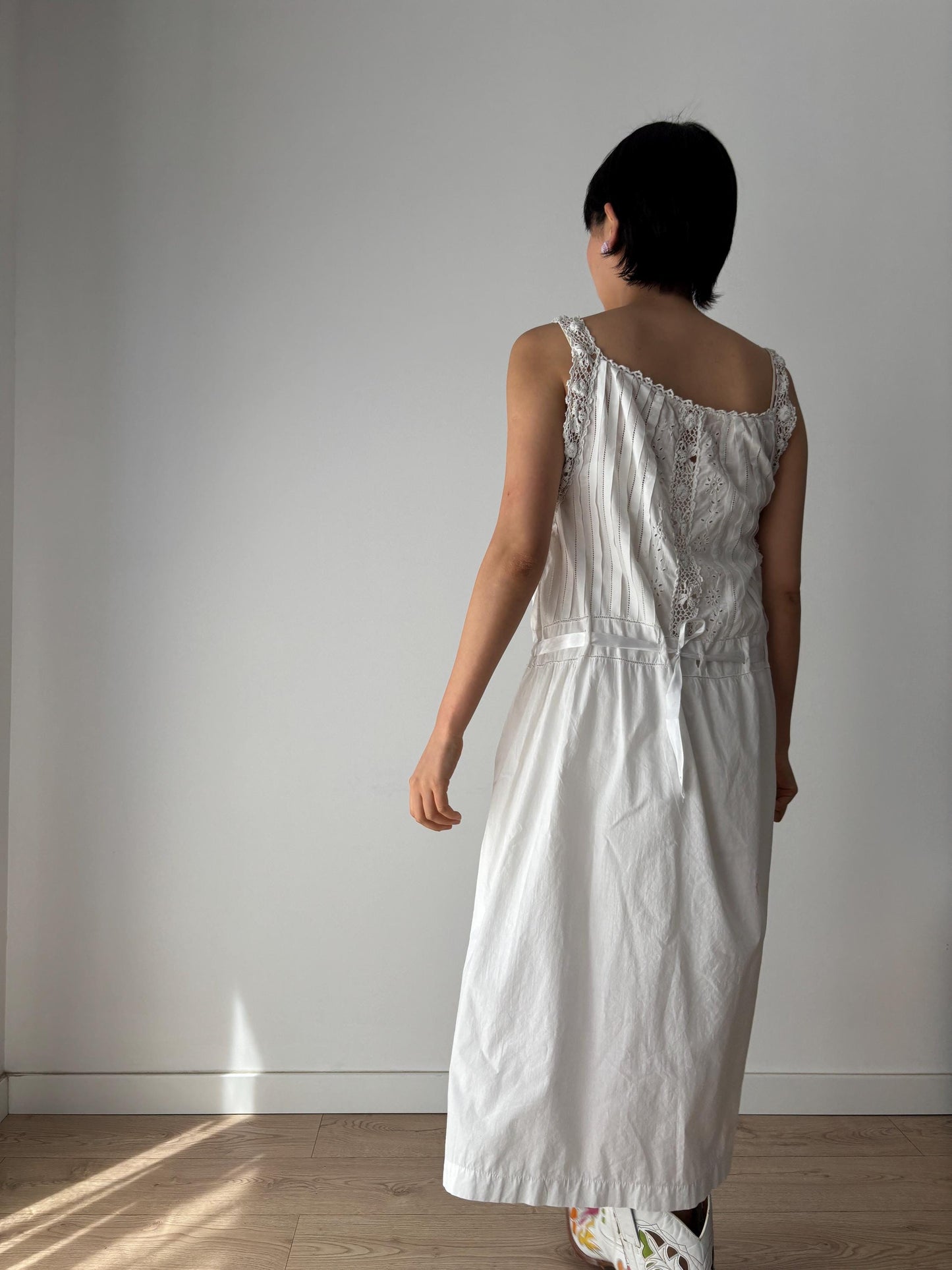 1910s 1900s style Antique White Cotton Edwardian Victorian Lace Slip dress