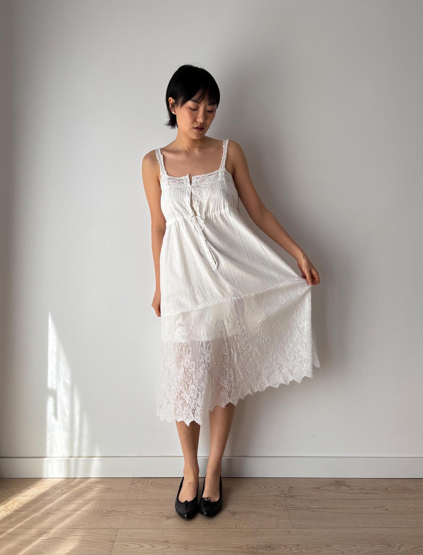 1910s 1900s Antique White Cotton Edwardian Victorian Lace Mini Slip Dress