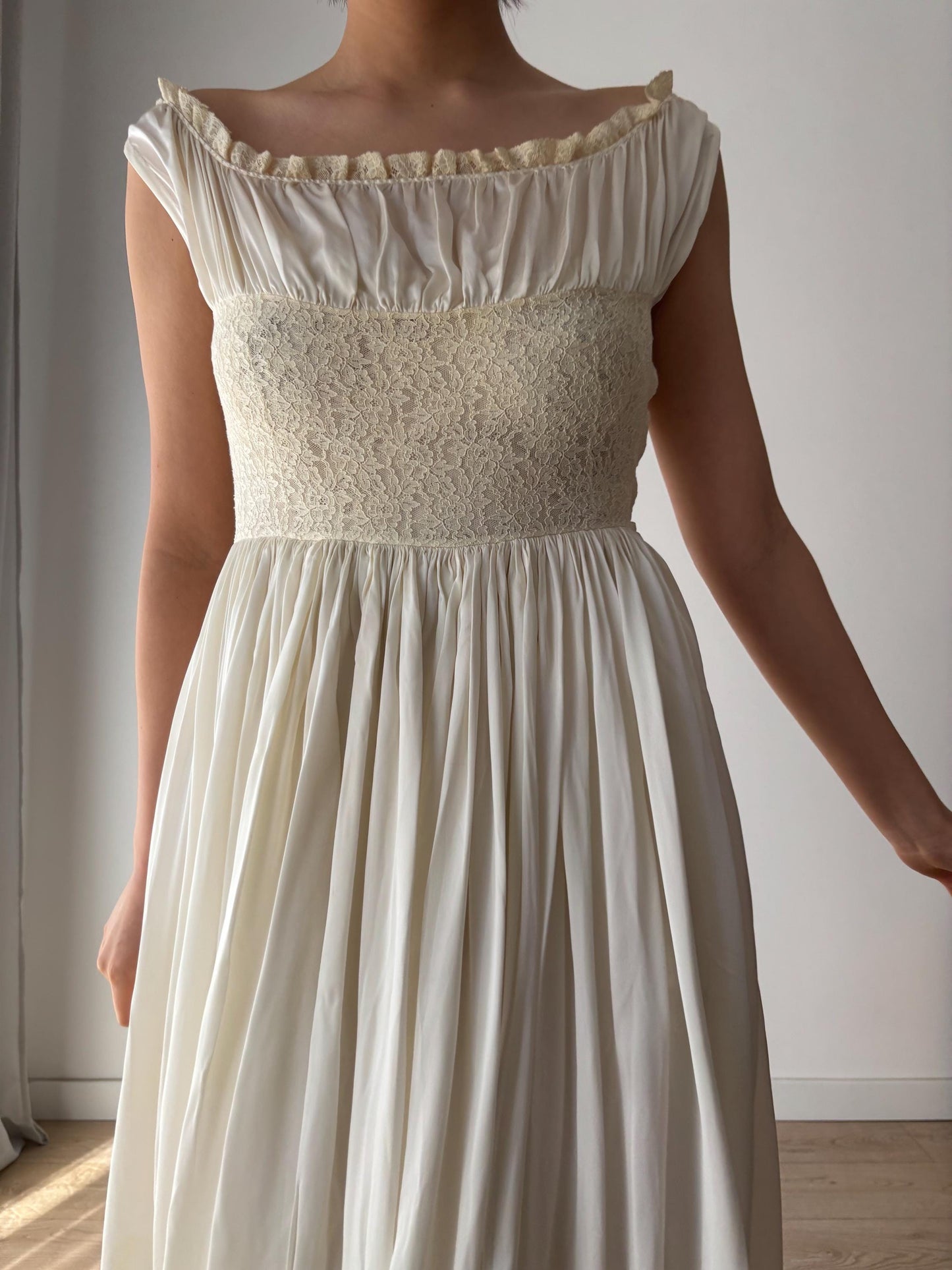 1930s Antique Satin Silk Heavy Lace Bridal Wedding Dress, Liquid Art deco Nightdress