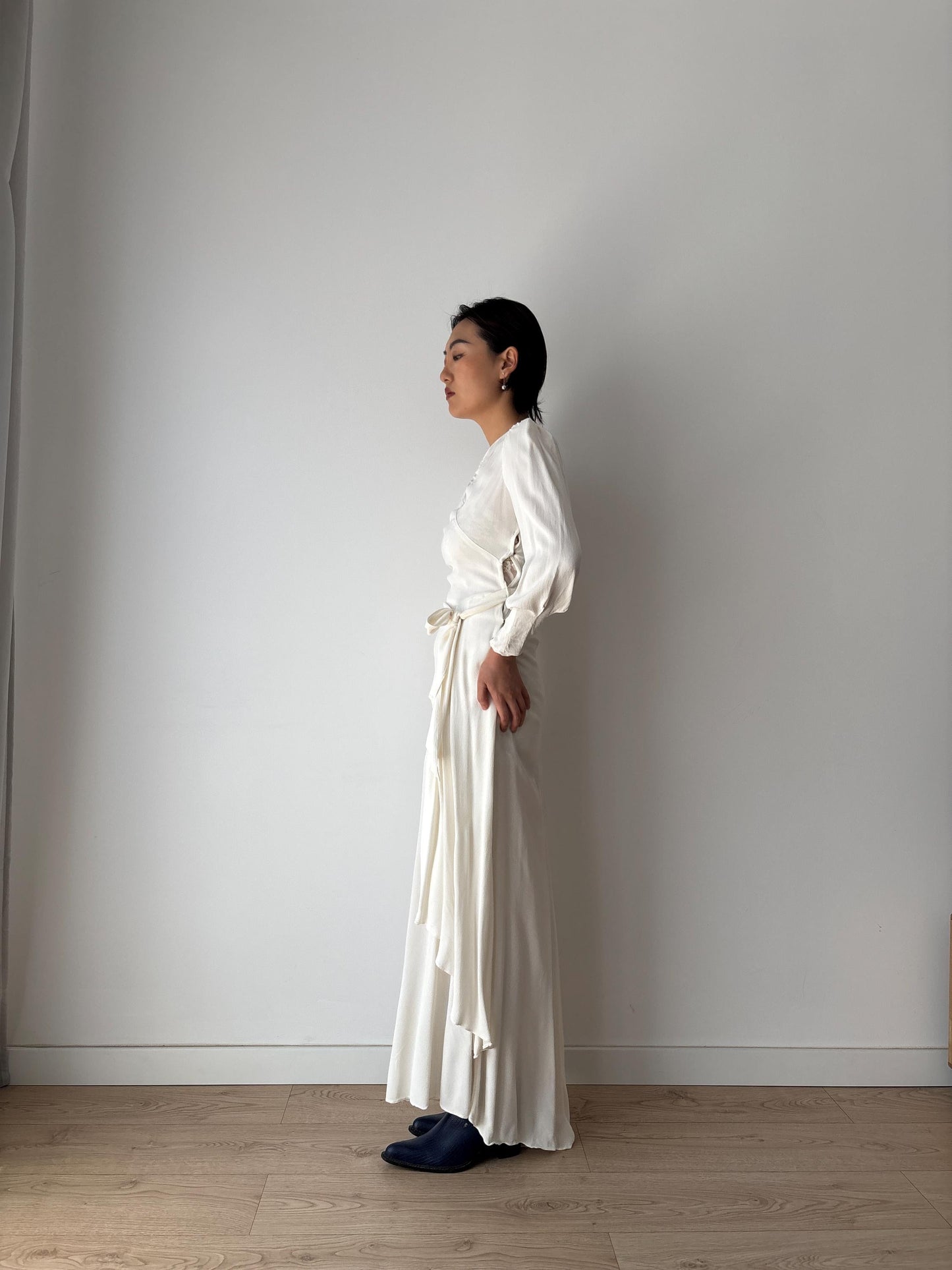 1930s Antique White 100% Silk Crepe Long Maxi Bridal dress, Vintage lace wedding dress