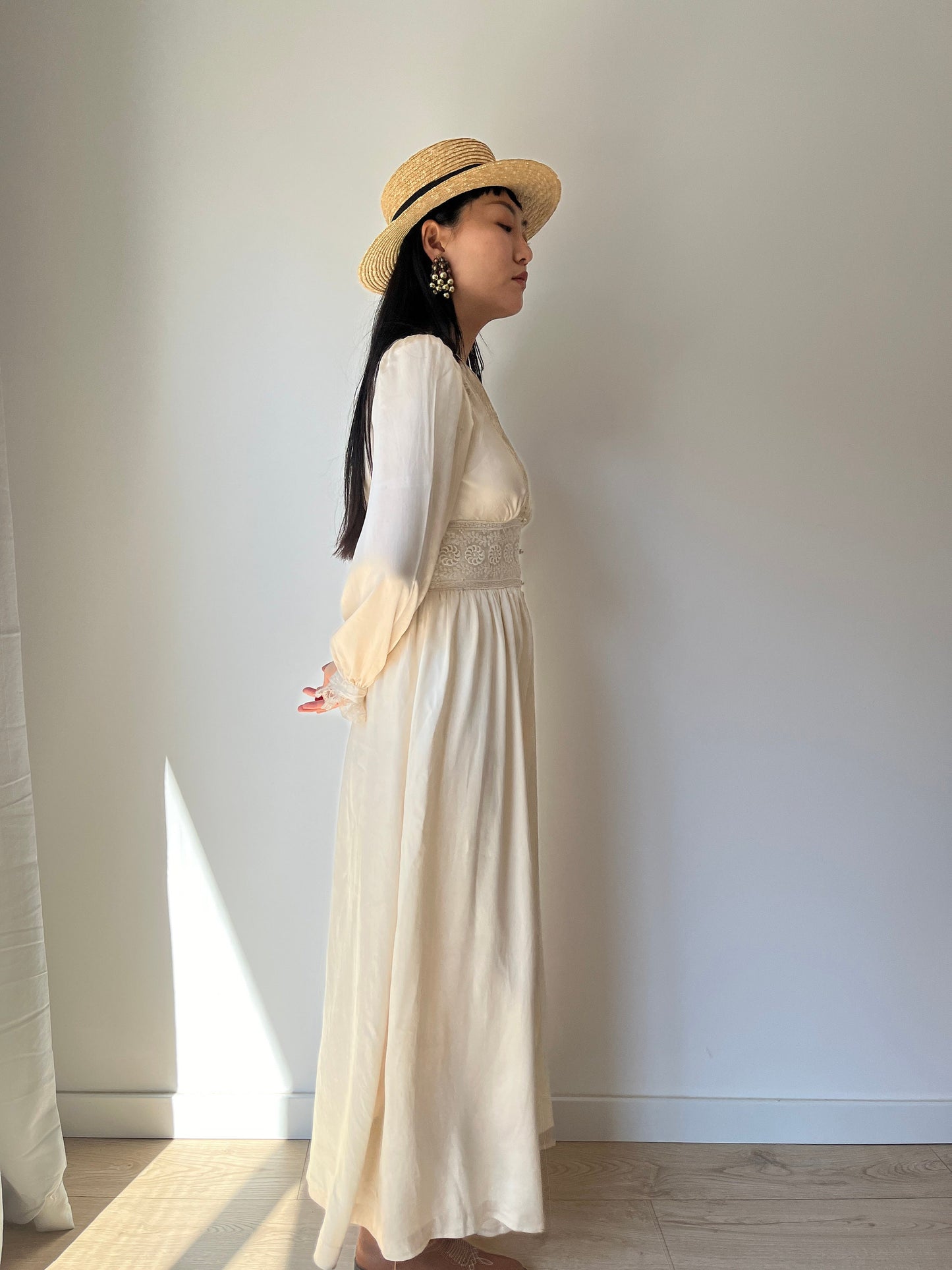 1950s Vintage Bridal Lace Bias Cut Negligee Silk Satin Embroidered Nightgown