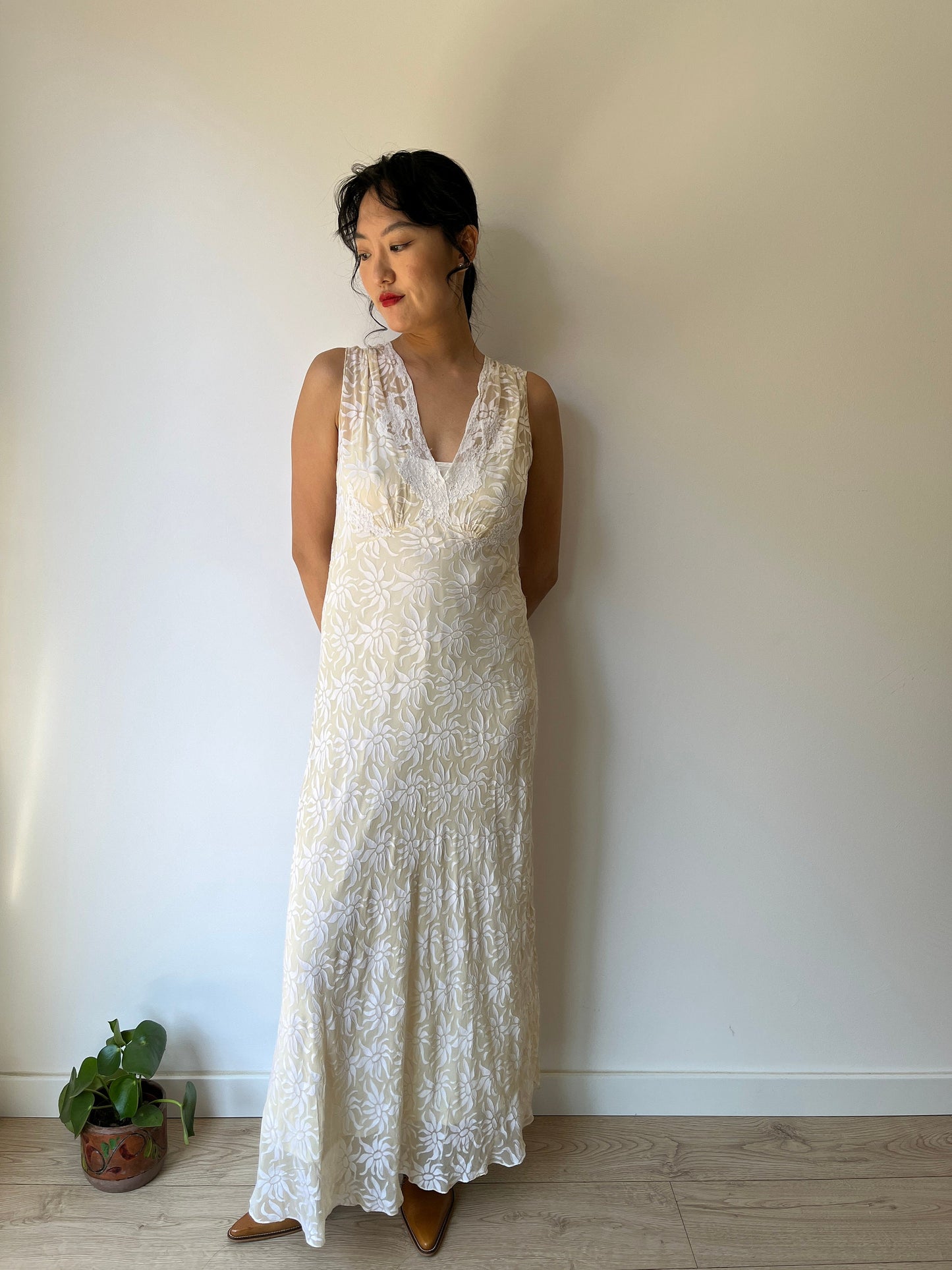 1930s Antique Bridal Lace Bias Cut Negligee Silk Satin Embroidered Nightgown