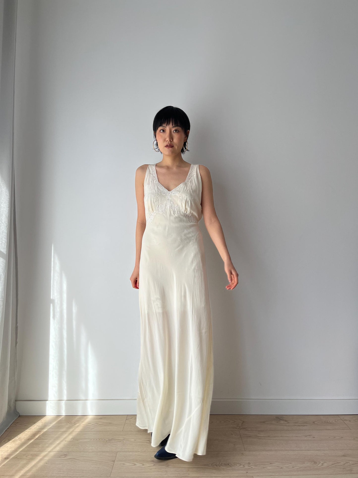 1930s Antique Bridal Lace Bias Cut Negligee Silk Satin Embroidered Nightgown