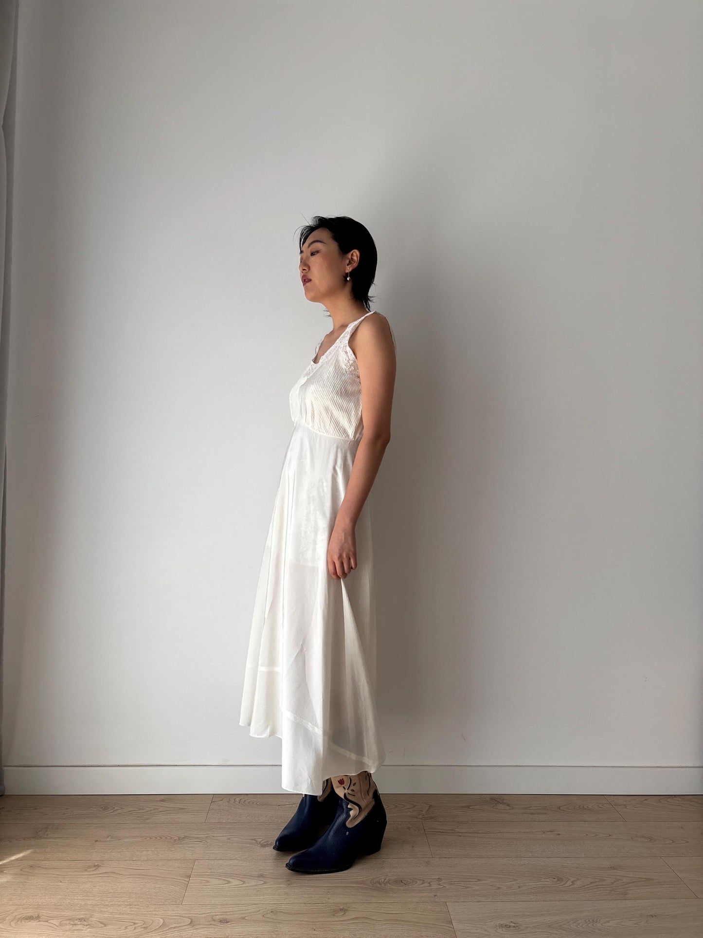 1940s 1950s Antique White 100% Satin French Lace Long Maxi dress