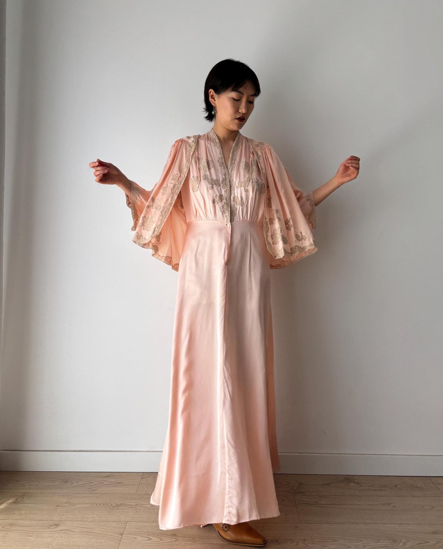 1940s 50s Pale Pink Pure Silk Nightgown 2 Piece Set / Bed Jacket Slip Dress Lingerie Set