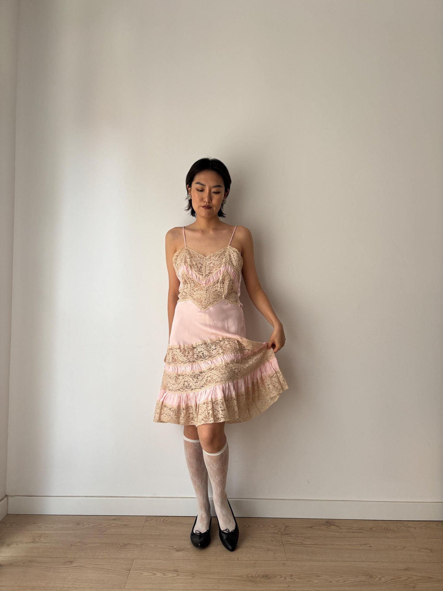 1940s 1950s Antique Pale Pink Lace Liquid Silk Satin Slip dress, Vintage lace mini dress