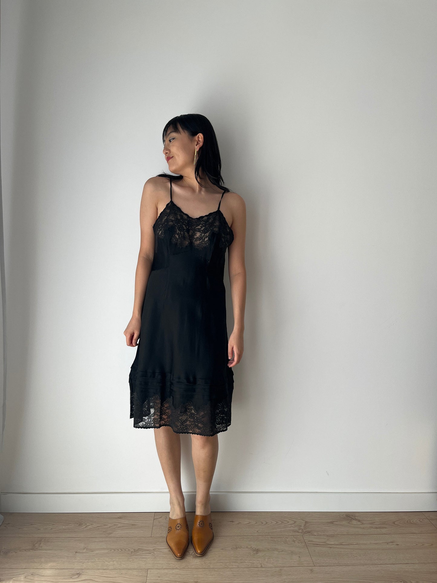 Antique vintage 1930s black liquid satin pure silk lace embroidered art deco bias cut slip