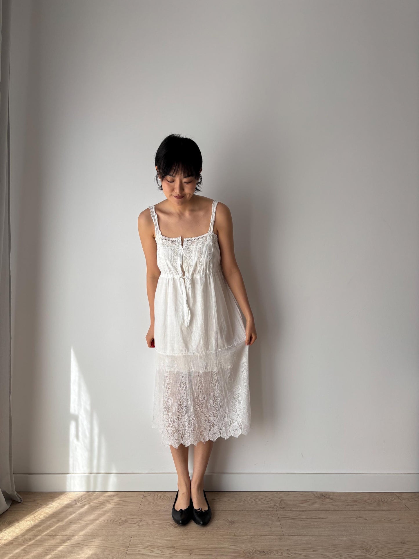 1910s 1900s Antique White Cotton Edwardian Victorian Lace Mini Slip Dress