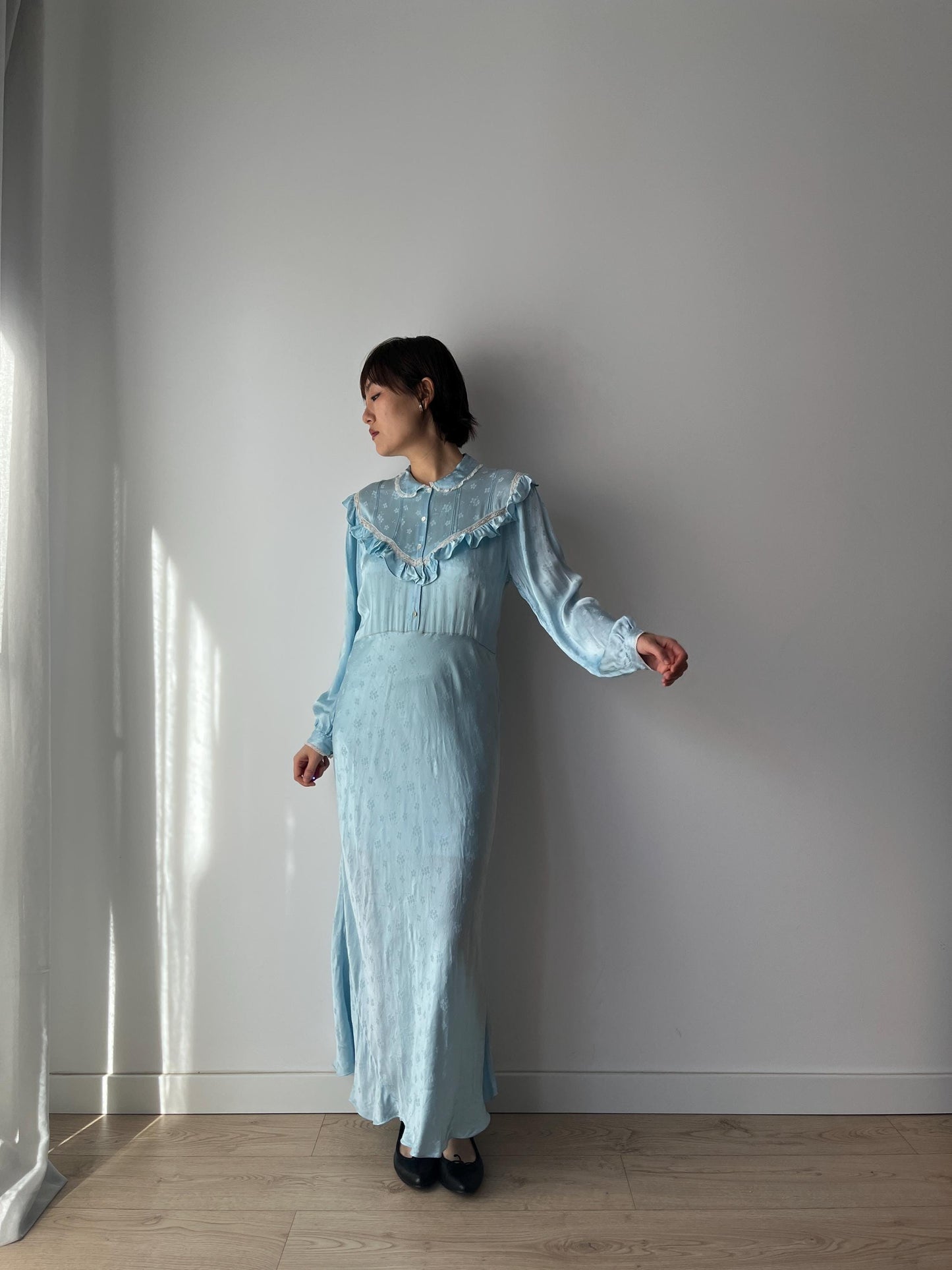 Antique 1930s floral print bias cut liquid silk satin bridal nightdress