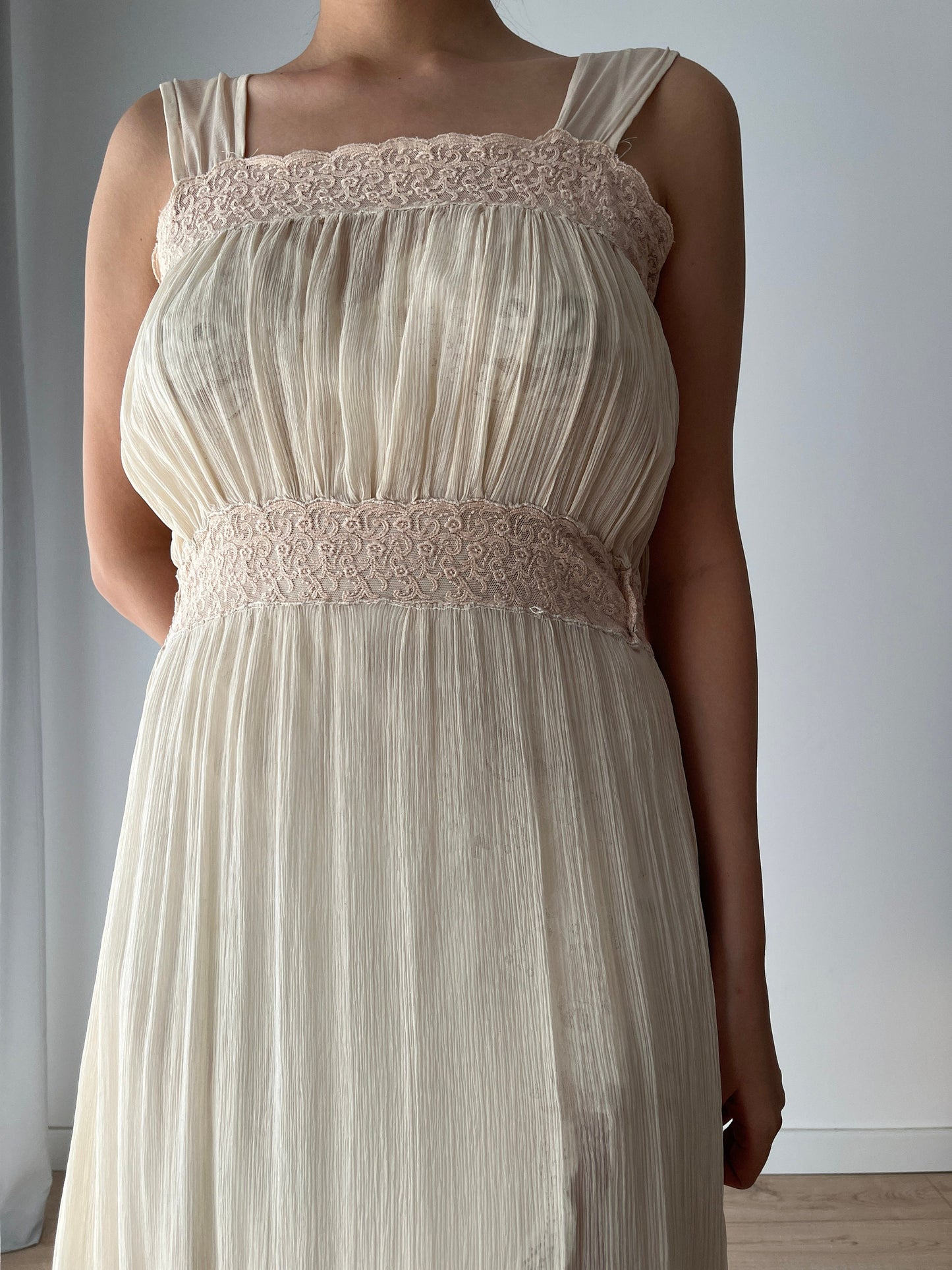 1920s Antique Bias Cut Beige Cream Pure Silk Embroidered Nightgown