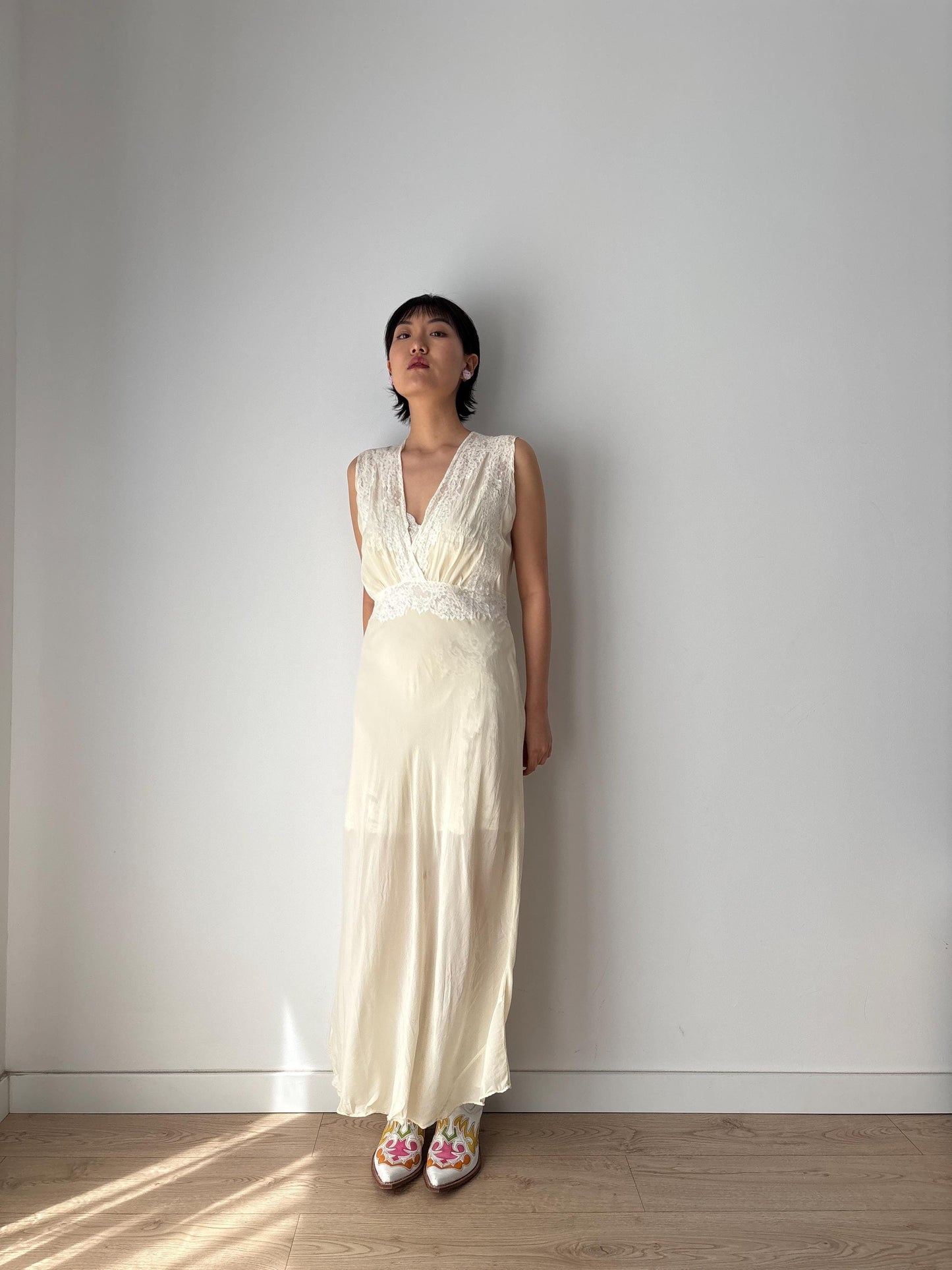 1930s Antique Bridal Lace Bias Cut Negligee Silk Satin Embroidered Nightgown