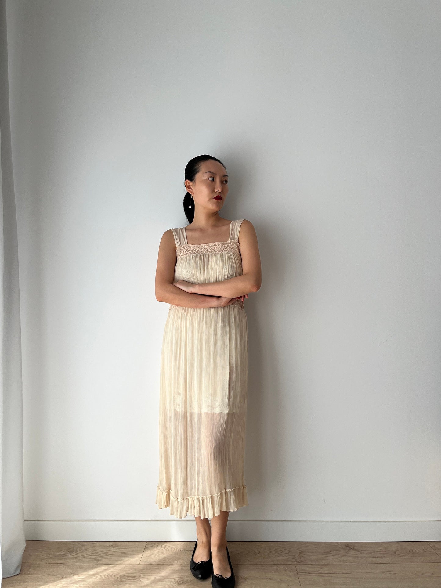 1920s Antique Bias Cut Beige Cream Pure Silk Embroidered Nightgown