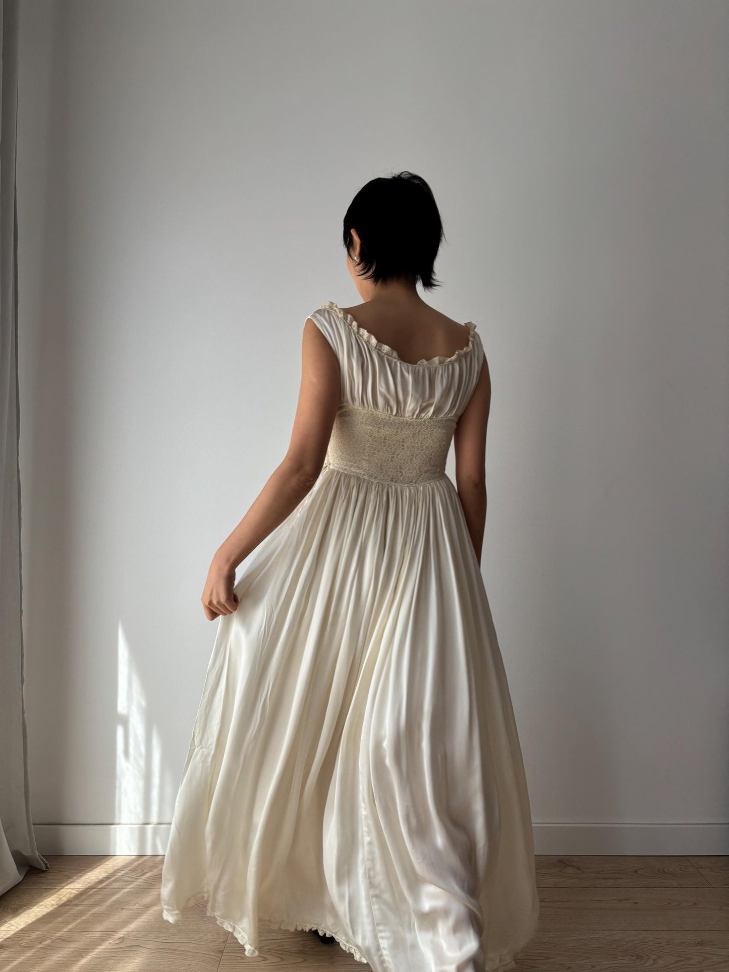 1930s Antique Satin Silk Heavy Lace Bridal Wedding Dress, Liquid Art deco Nightdress