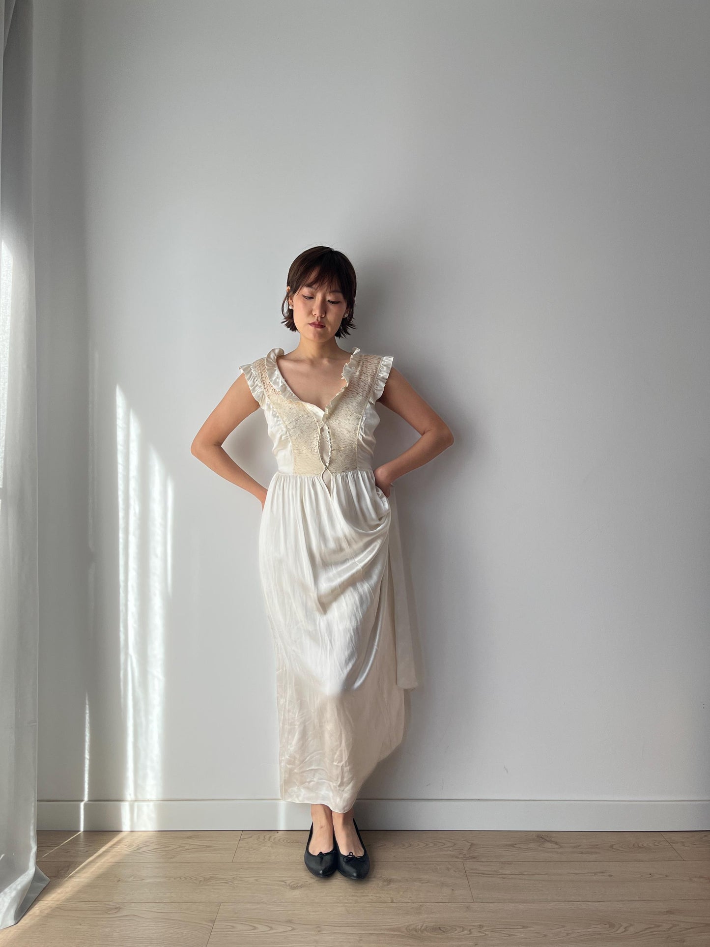 1930s Antique Bridal Lace Bias Cut Negligee Silk Satin Embroidered Nightgown