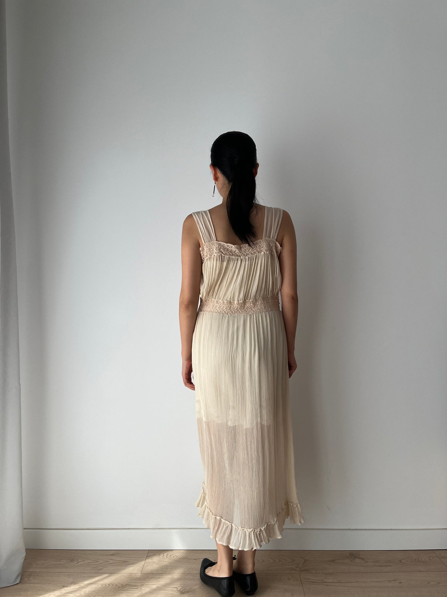 1920s Antique Bias Cut Beige Cream Pure Silk Embroidered Nightgown