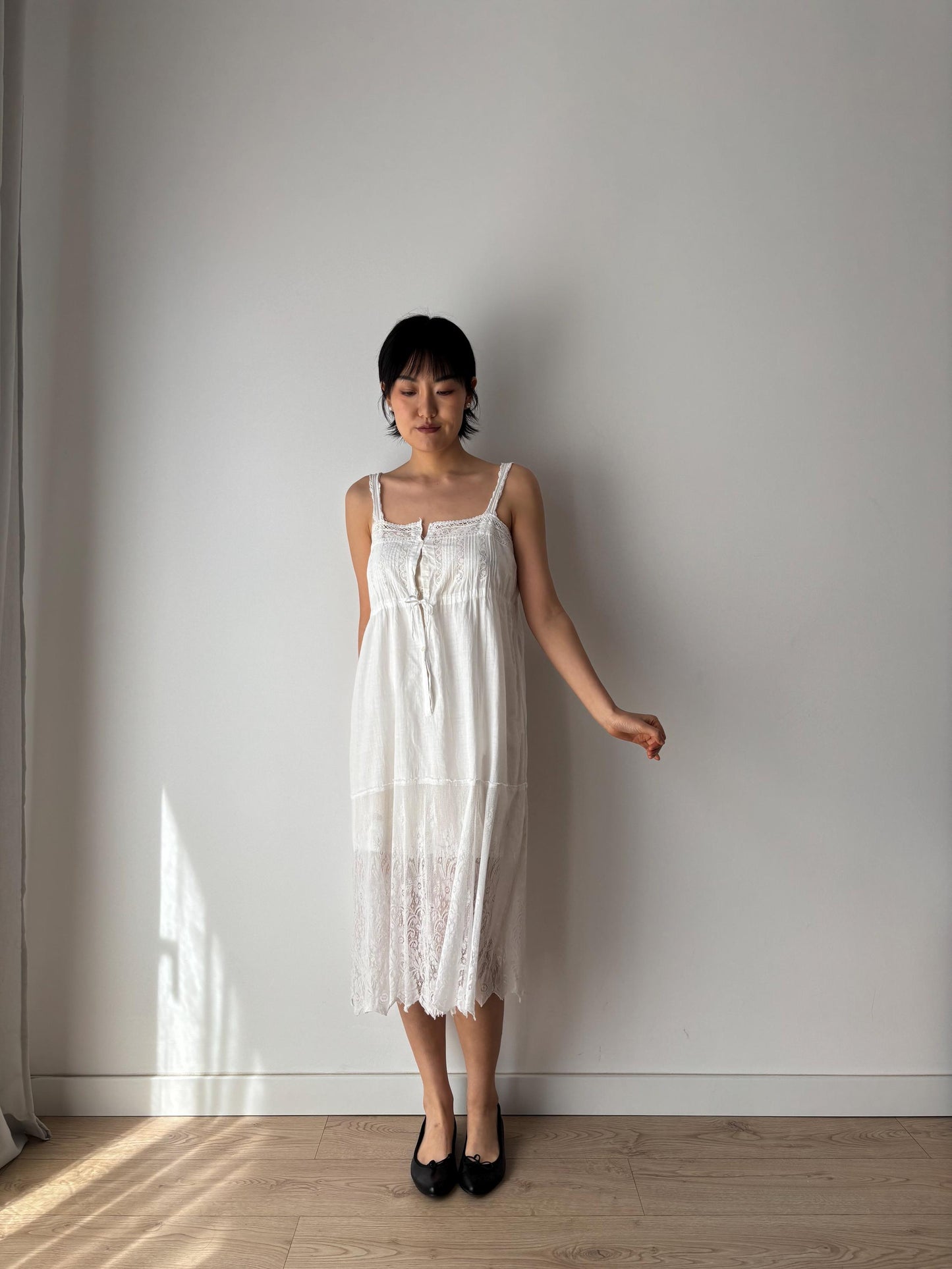 1910s 1900s Antique White Cotton Edwardian Victorian Lace Mini Slip Dress