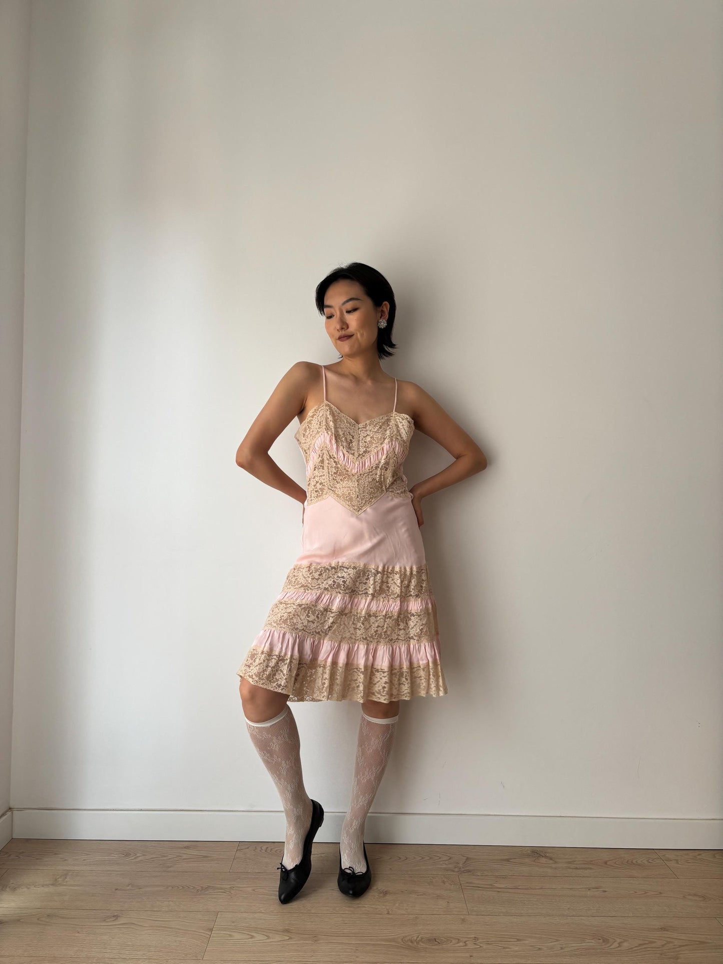 1940s 1950s Antique Pale Pink Lace Liquid Silk Satin Slip dress, Vintage lace mini dress