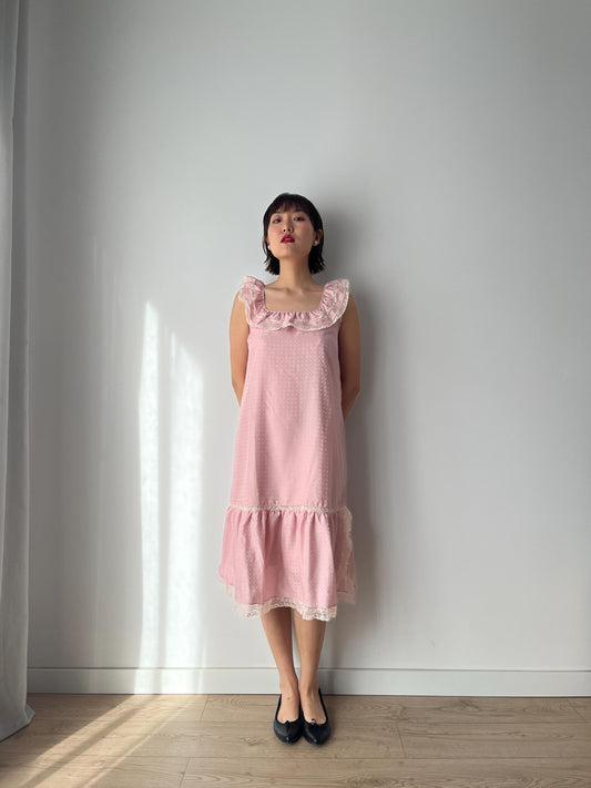 1980s Pink Pure Silk Lace Ruffled Nightgown Lingerie Dress , Lace Floral French Parisian Peignoir