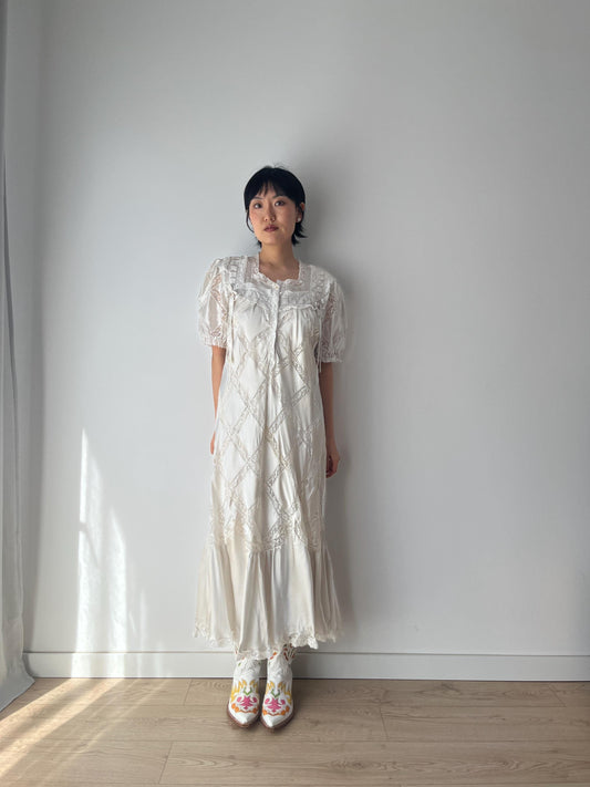 1950s Vintage Pale Pink White Pure Silk Heavy Lace Nightgown Lingerie Dress