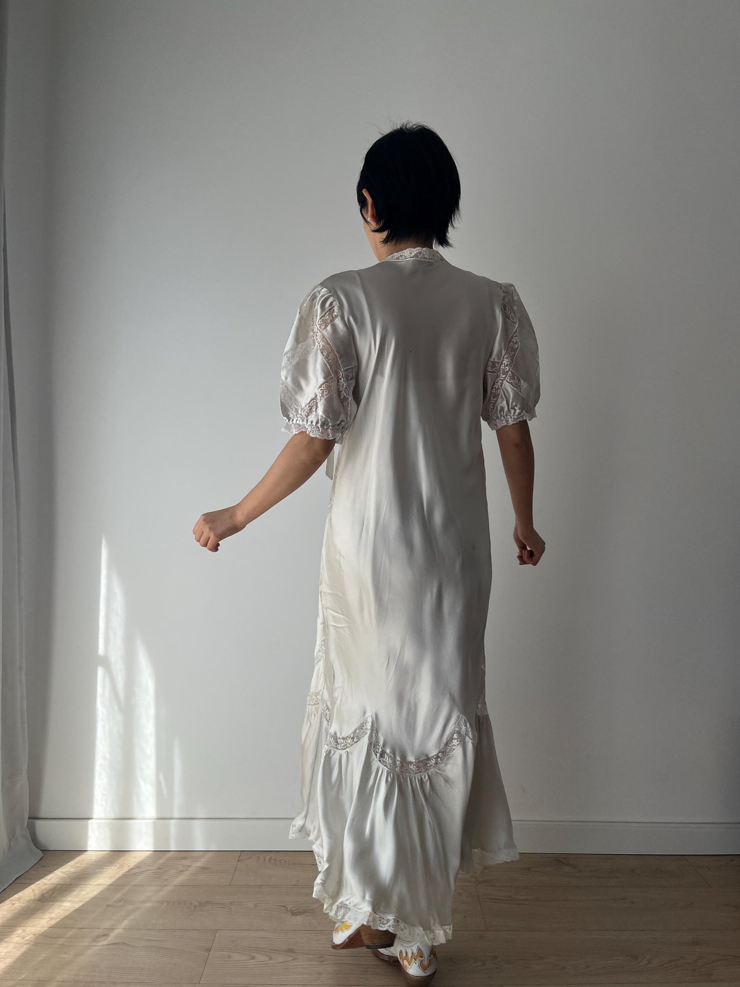 1950s Vintage Pale Pink White Pure Silk Heavy Lace Nightgown Lingerie Dress