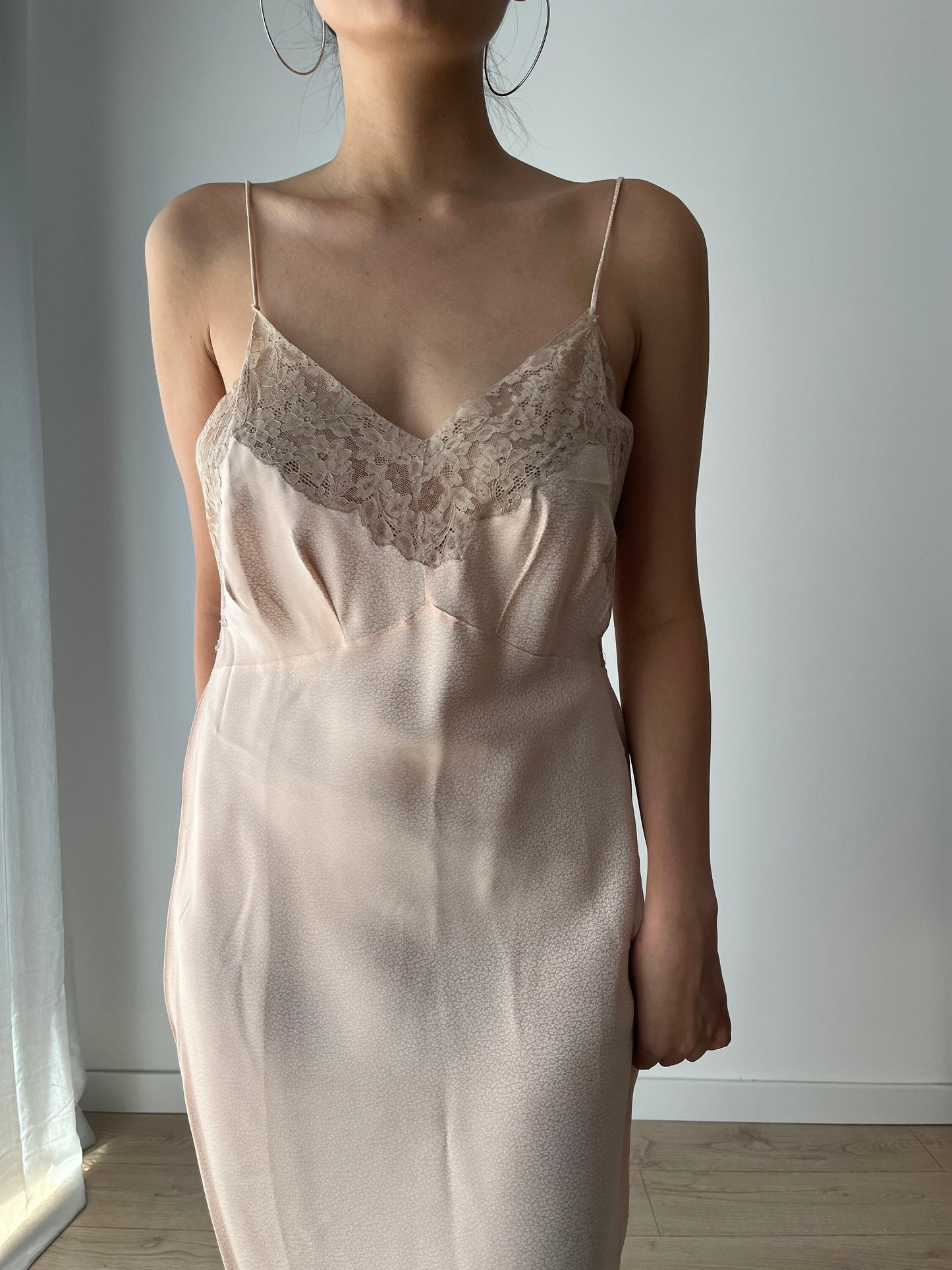 Antique Vintage 1950s bias cut rayon liquid satin pastel pink embroidered lace slip summer garden dress