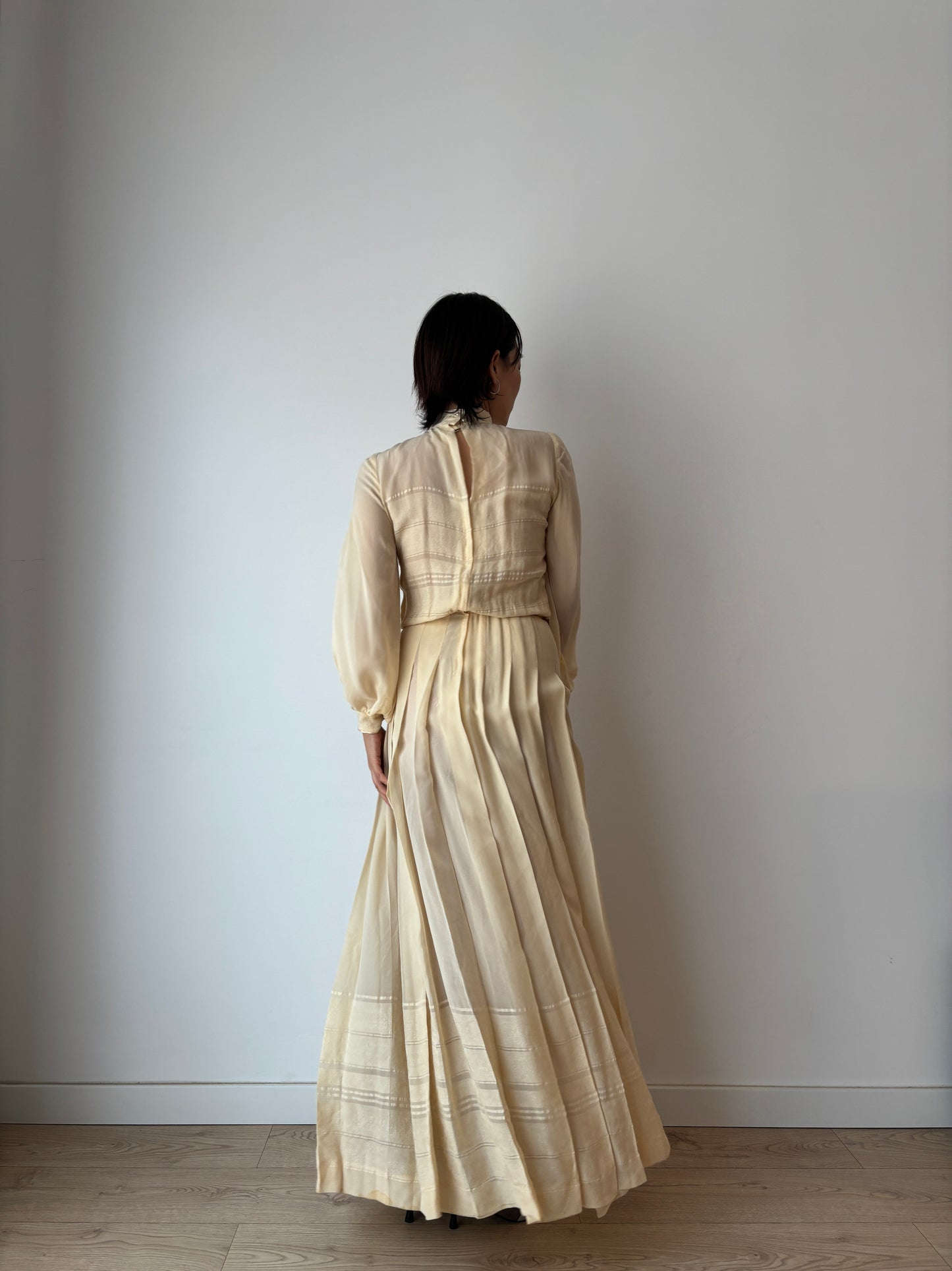 1940s Bridal Pure Silk Cepre Beige Long Pleated Maxi dress size small