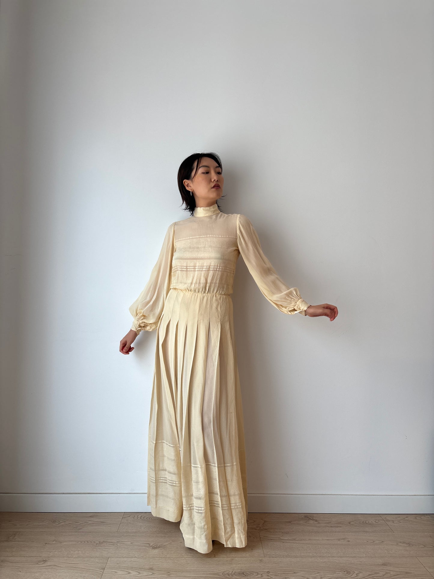 1940s Bridal Pure Silk Cepre Beige Long Pleated Maxi dress size small