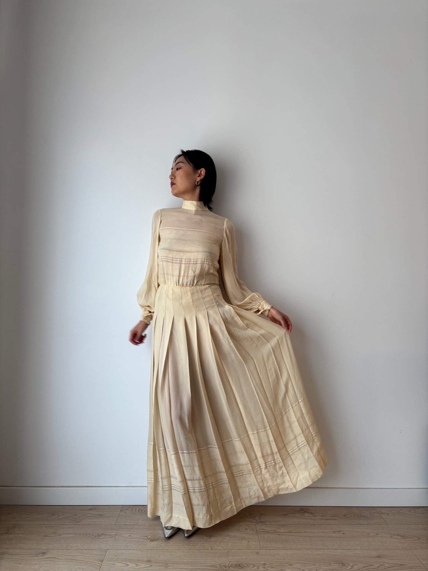 1940s Bridal Pure Silk Cepre Beige Long Pleated Maxi dress size small