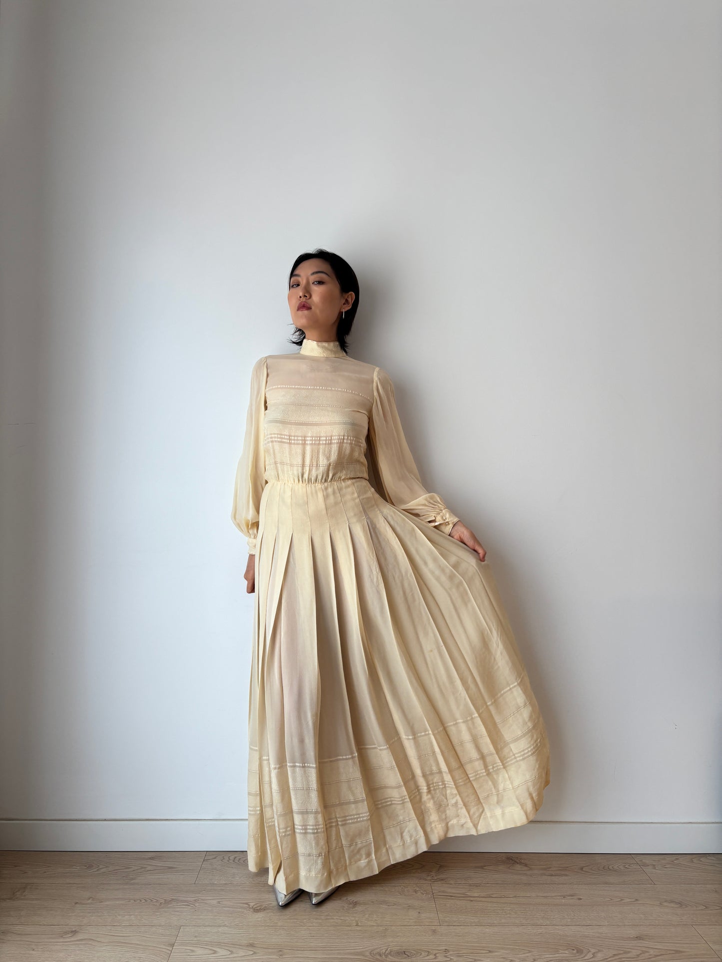 1940s Bridal Pure Silk Cepre Beige Long Pleated Maxi dress size small