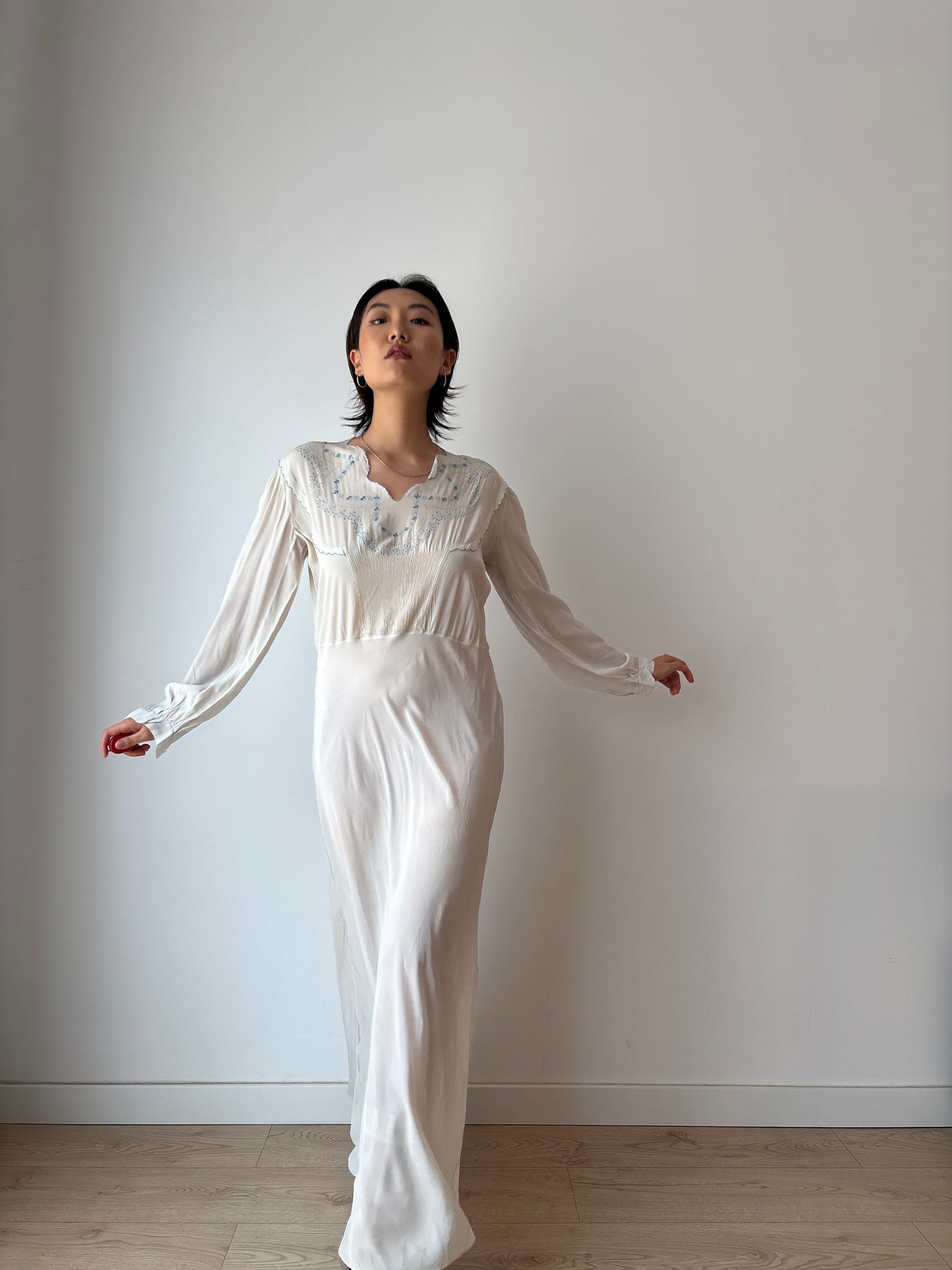 Antique 1930s bias cut pure silk crepe romantic long sleeve nightgown,