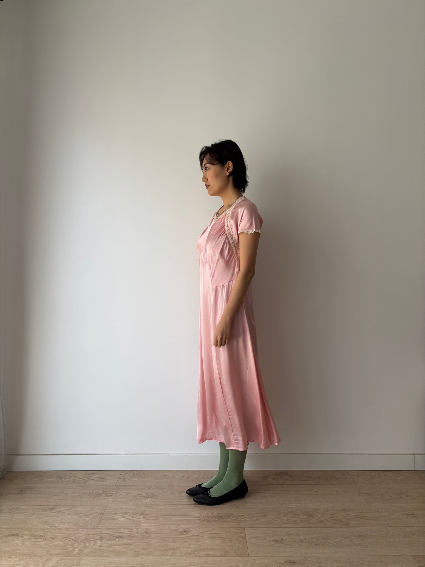 1940s Vintage Lace Pale Pink Silk Satin Embroidered Nightgown