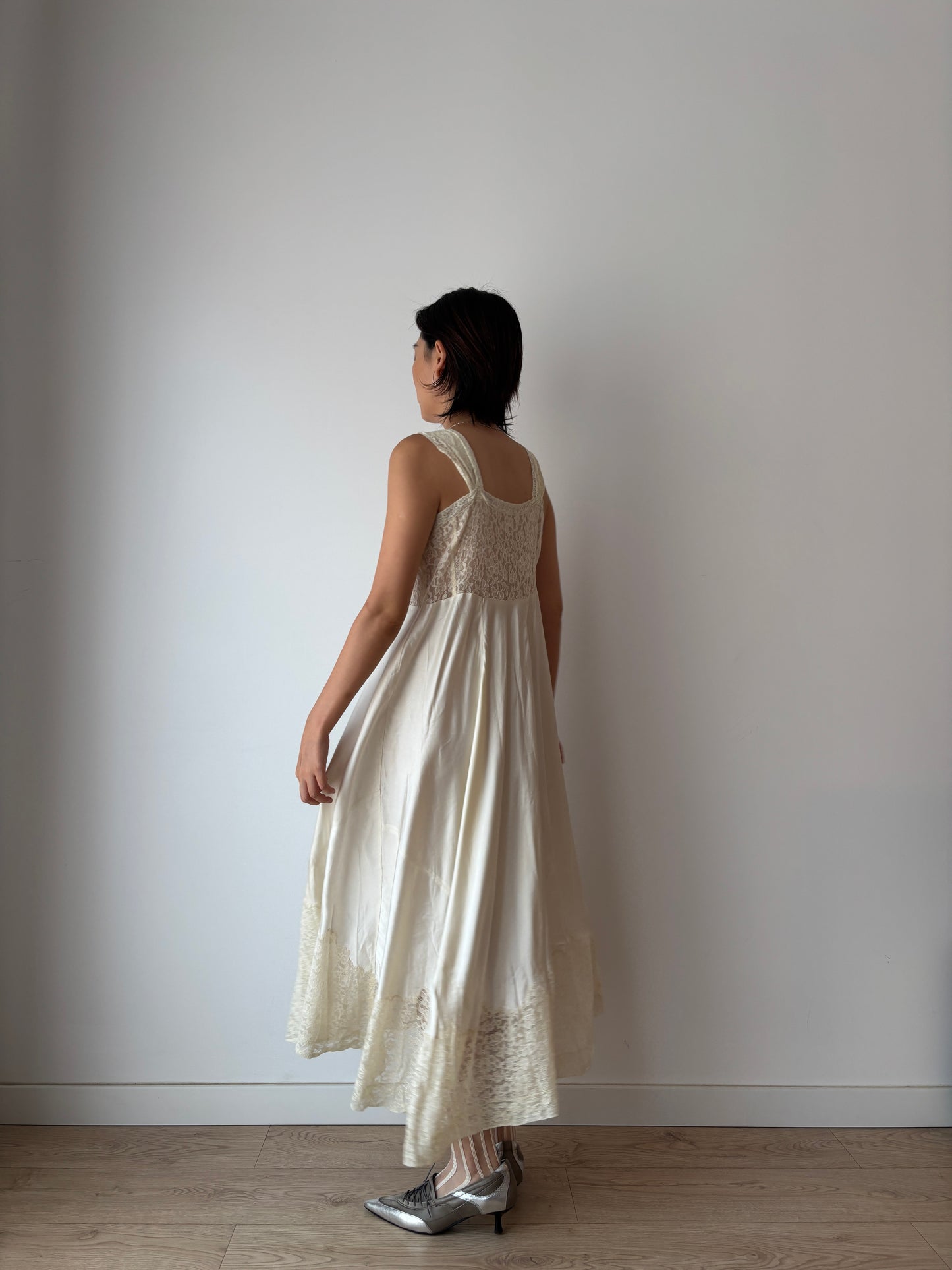 1940s Antique White Lace Liquid Silk Satin Bridal Slip Dres